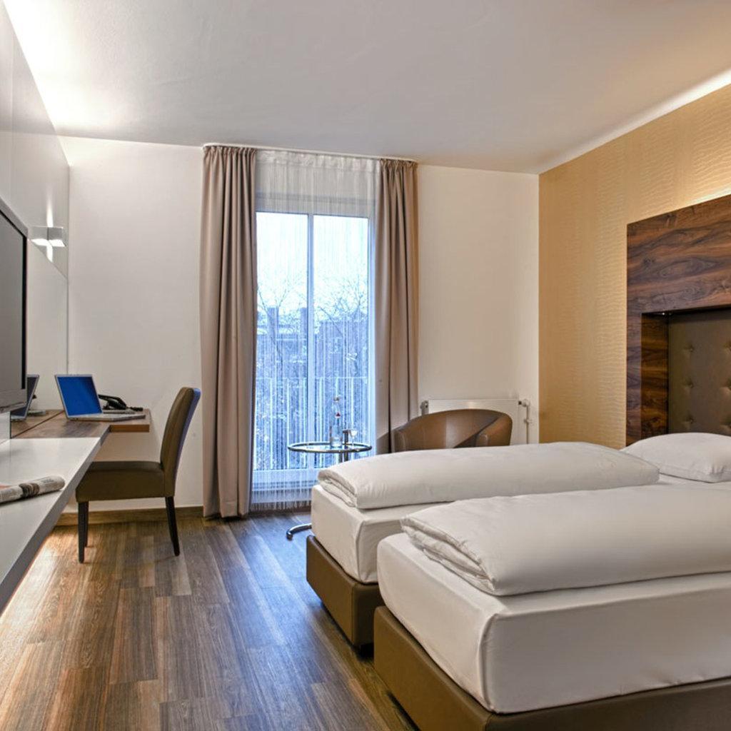 Hotel Conti Duisburg - Partner Of Sorat Hotels Kültér fotó