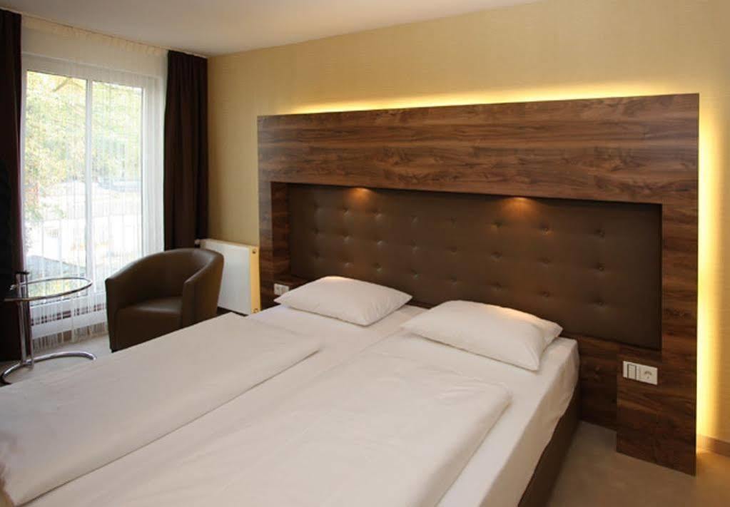 Hotel Conti Duisburg - Partner Of Sorat Hotels Kültér fotó